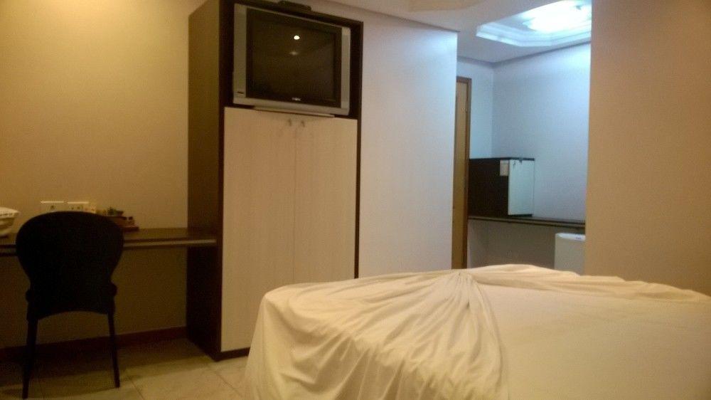 Hotel Luni São Paulo Exteriör bild