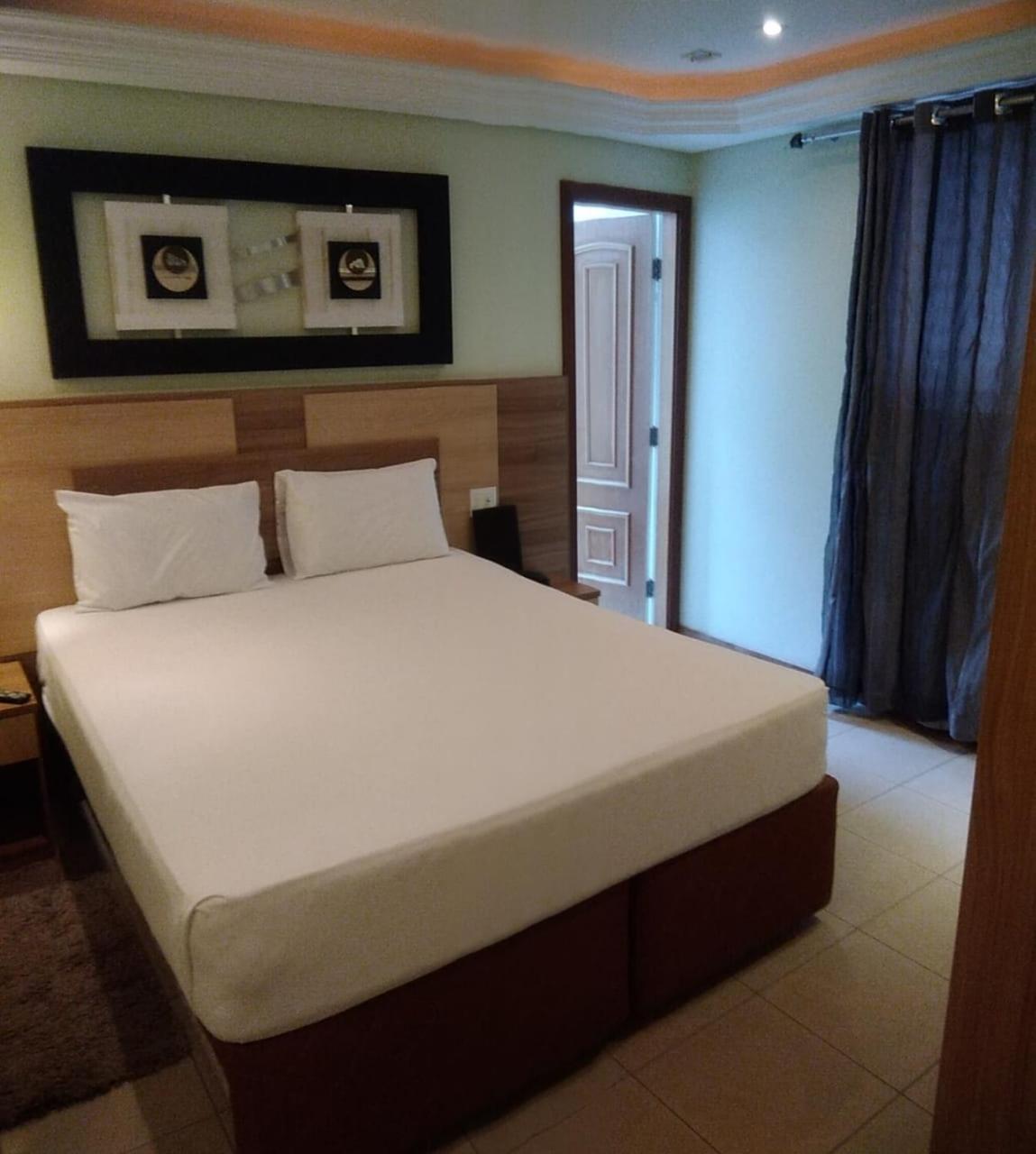 Hotel Luni São Paulo Exteriör bild